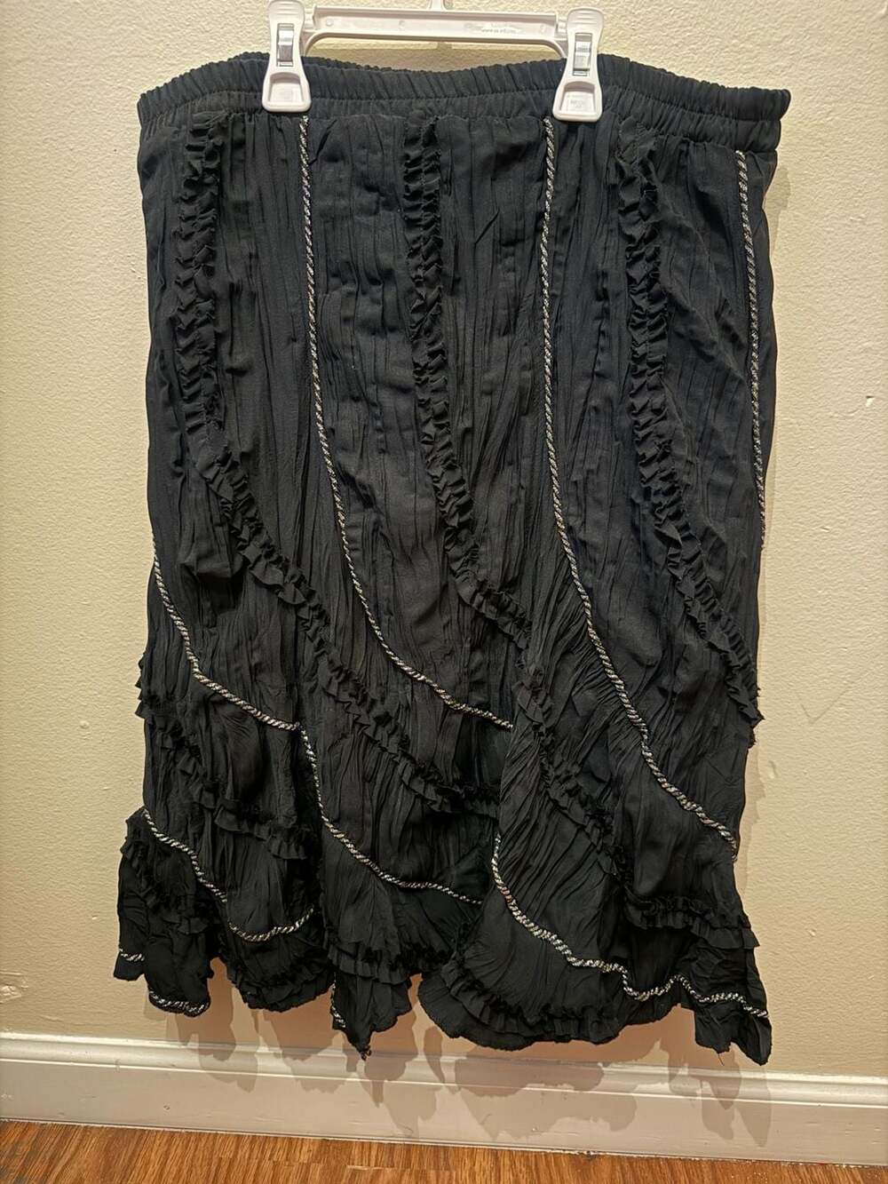 Chico's Black Crinkled Maxi Skirt with Silver Metallic Trim